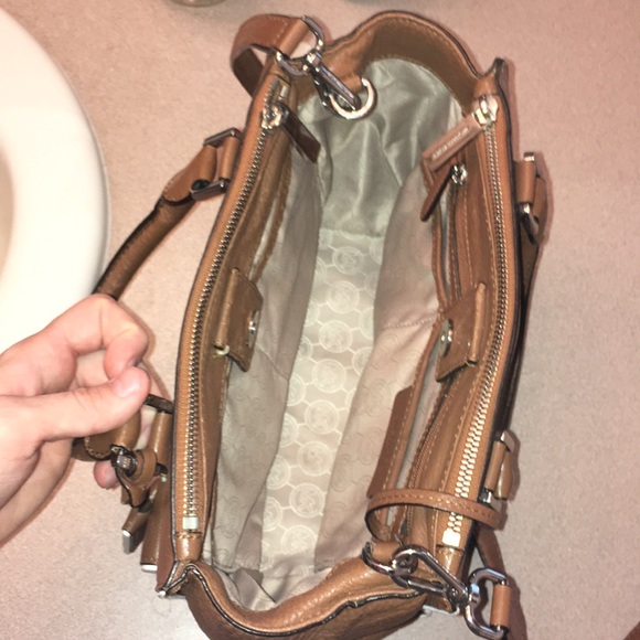 MK Leather Belted Satchel - Picture 3 of 8